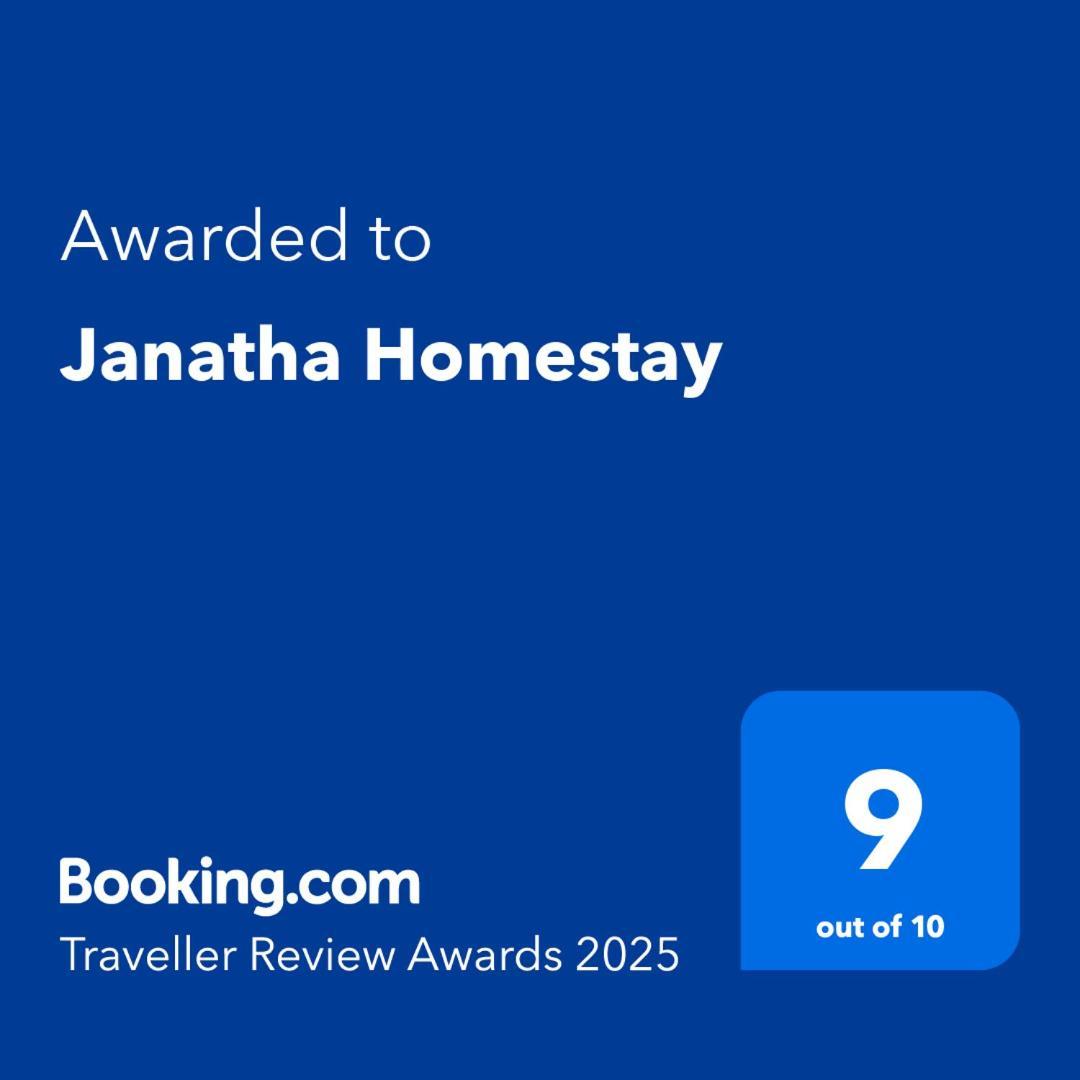 Janatha Homestay Kochi Ngoại thất bức ảnh