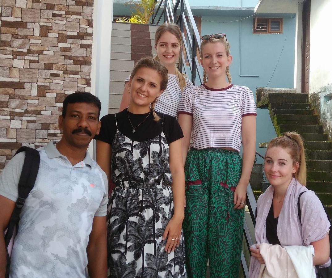 Janatha Homestay Kochi Ngoại thất bức ảnh