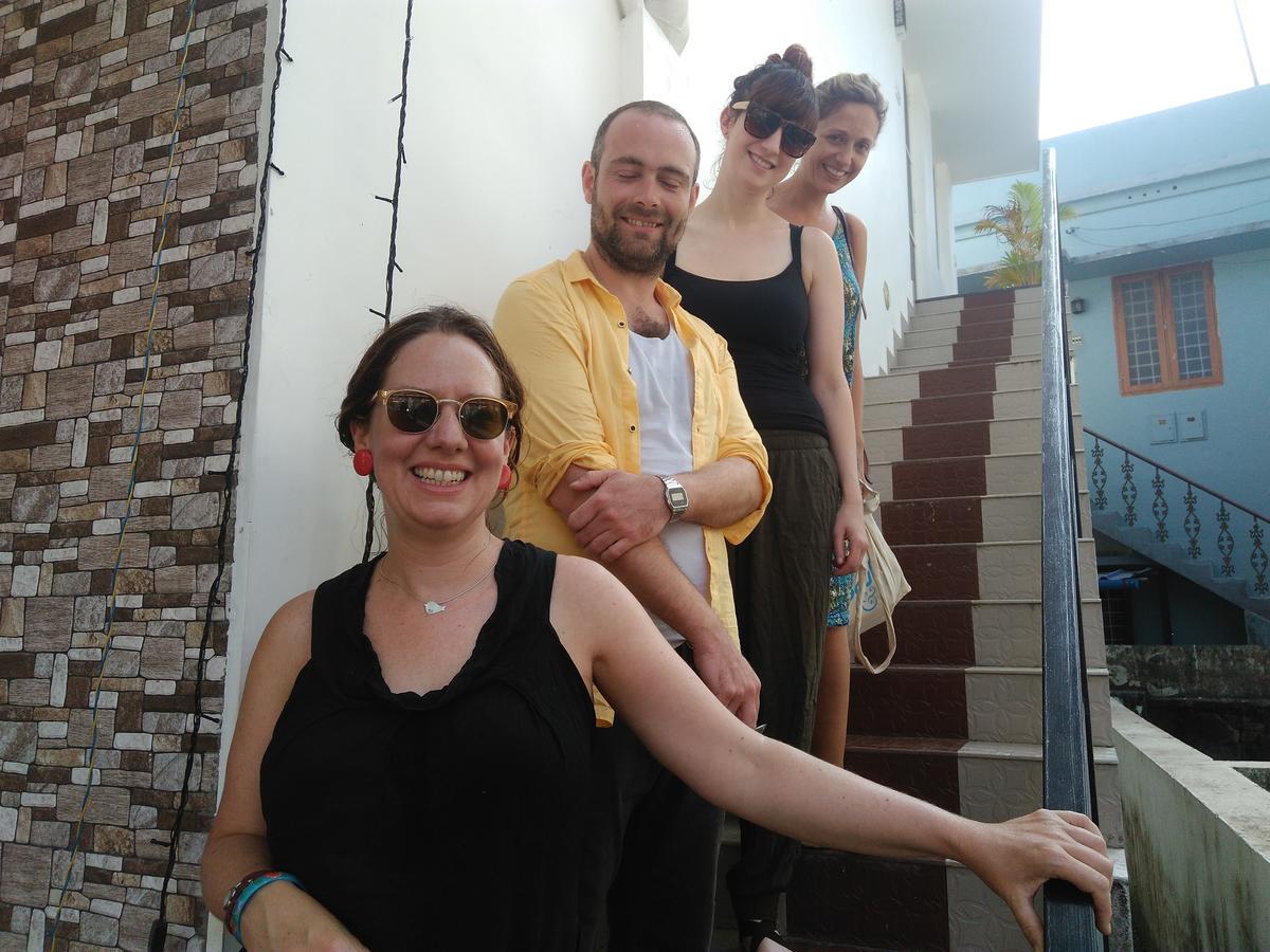 Janatha Homestay Kochi Ngoại thất bức ảnh