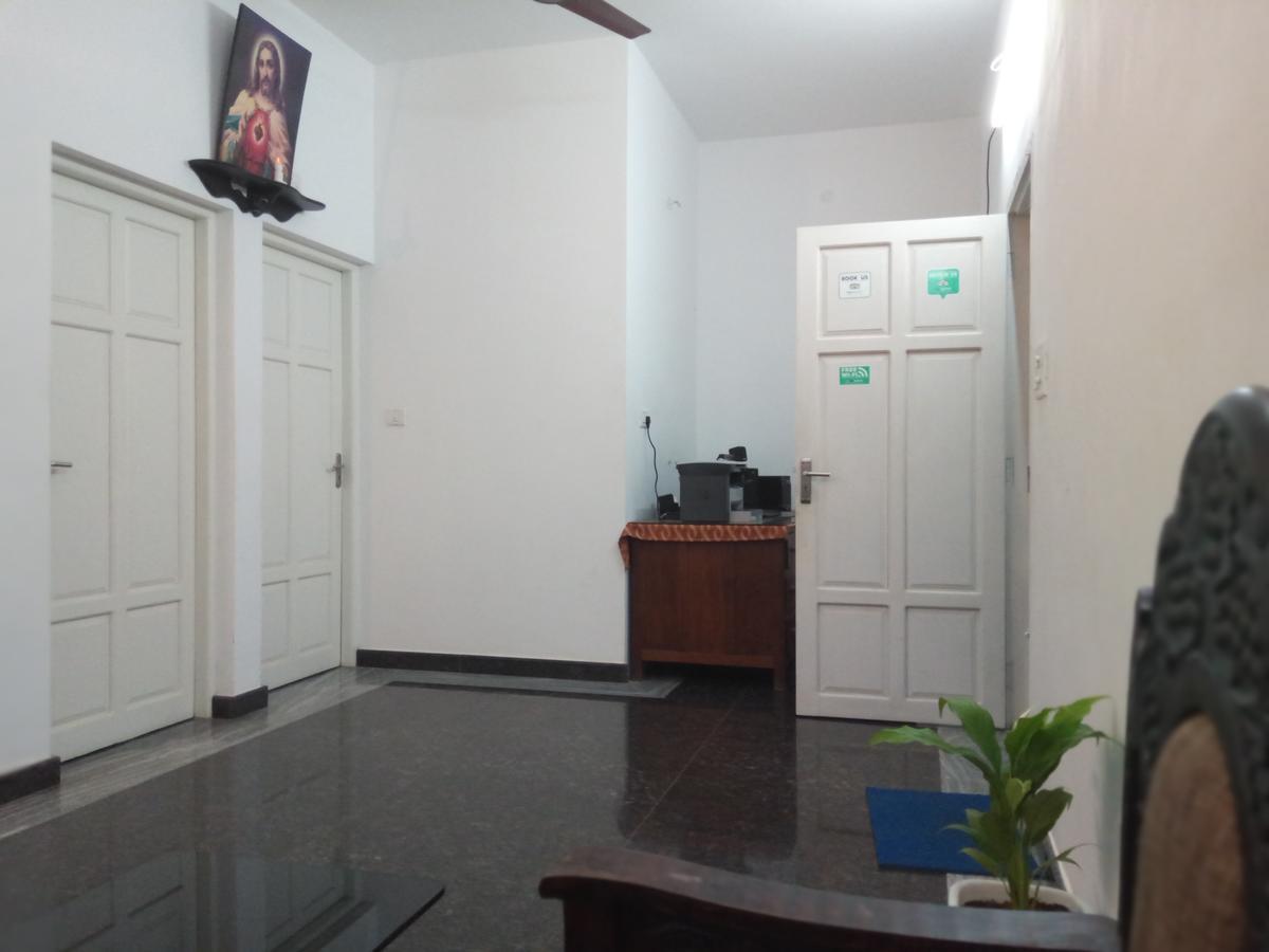 Janatha Homestay Kochi Ngoại thất bức ảnh